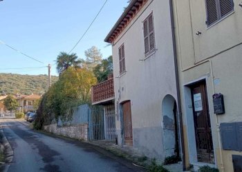 21 Esterno.jpeg - Terratetto - Terracielo Amelia - foto 23