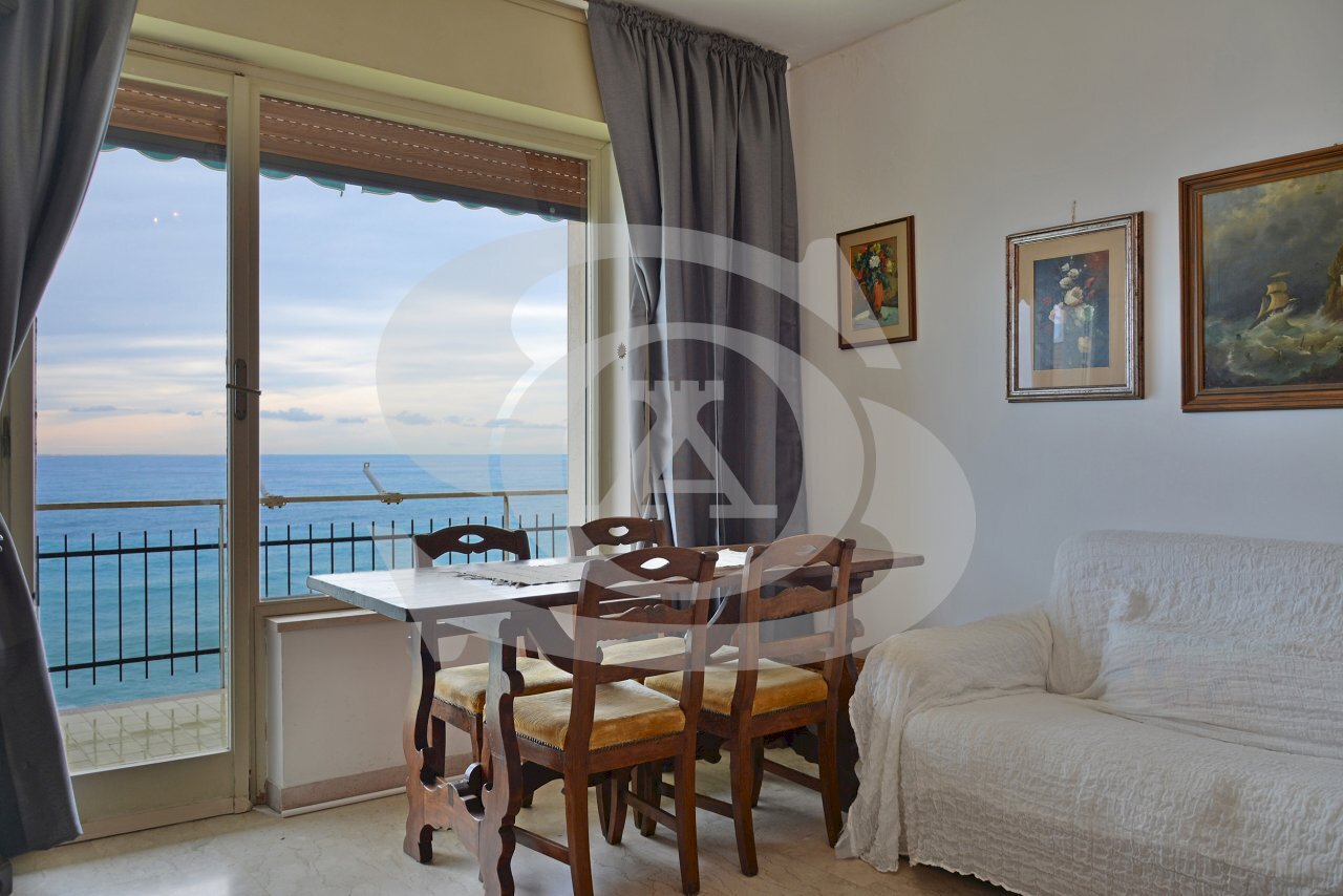 DSC_2840.jpg - Appartamento Lungomare Cristoforo Colombo 49, Ospedaletti - foto 3