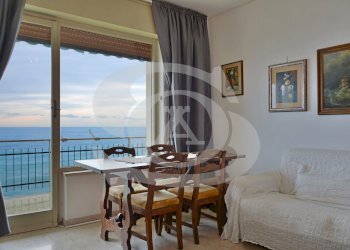 DSC_2840.jpg - Appartamento Lungomare Cristoforo Colombo 49, Ospedaletti - foto 3