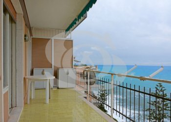 DSC_2858.jpg - Appartamento Lungomare Cristoforo Colombo 49, Ospedaletti - foto 10