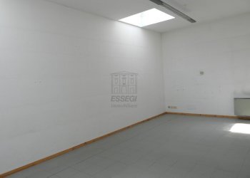 DSCN1374.JPG - Ufficio Via Salicchi, Lucca - foto 9