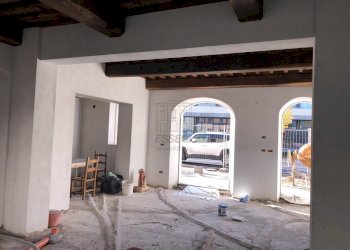 IMG_5454.jpg - Locale Commerciale Via di Sant'Alessio, Lucca - foto 8