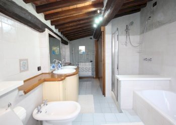 IMG_8247.JPG - Casale Via dei Marzi 463, Lucca - foto 25