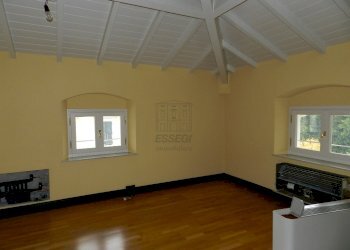 DSCN9881.JPG - Ufficio Via Nazario Sauro 87, Lucca - foto 11