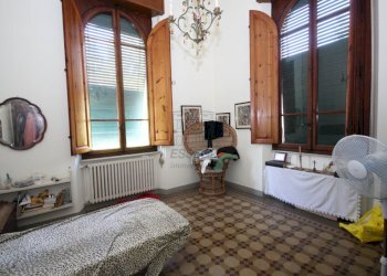 villa antica ristrutturata con dependance giardino - Villa Via Sarzanese 1028, Lucca - foto 24