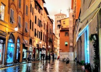 via becc autunno copia.jpg - Locale Commerciale Lucca - foto 5