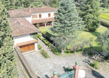 vendesi villa con giardino privato lucca DJI_0224. - Casale Via di Villa Gaia 508, Lucca - foto 4