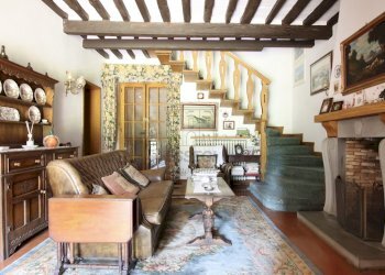 vendesi villa con giardino privato lucca IMG_9262. - Casale Via di Villa Gaia 508, Lucca - foto 11