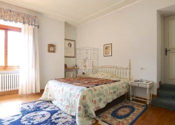 vendesi villa con giardino privato lucca IMG_9283. - Casale Via di Villa Gaia 508, Lucca - foto 27