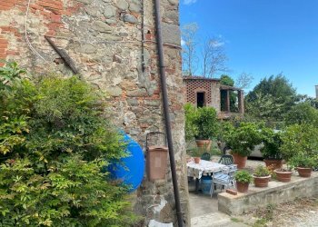 AFFASCINANTE CASA COLONICA DA RISTRUTTURARE NEL CU - Casale Via Gelli 41, Lucca - foto 16