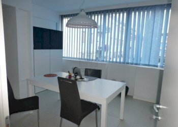 P1090725.JPG - Ufficio Viale cadorna, arancio 1, Lucca - foto 3