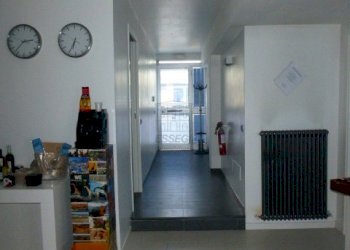 P1090726.JPG - Ufficio Viale cadorna, arancio 1, Lucca - foto 4