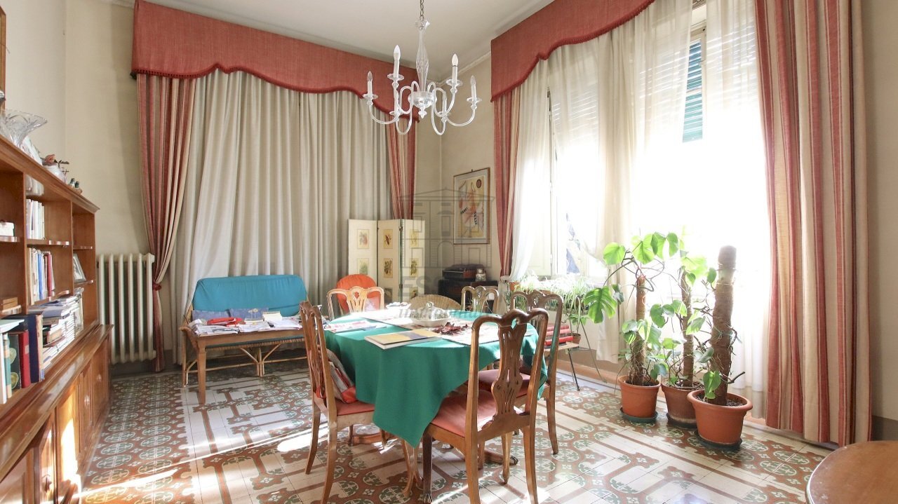 vendesi villa con giardino lucca centro storico IM - Villa Lucca - foto 1