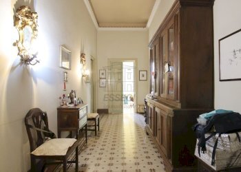 vendesi villa con giardino lucca centro storico IM - Villa Lucca - foto 4