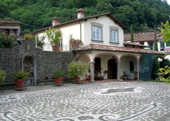 Immagini casa Via di Lima 002.jpg - Villa Viale Umberto I', Lucca - foto 2