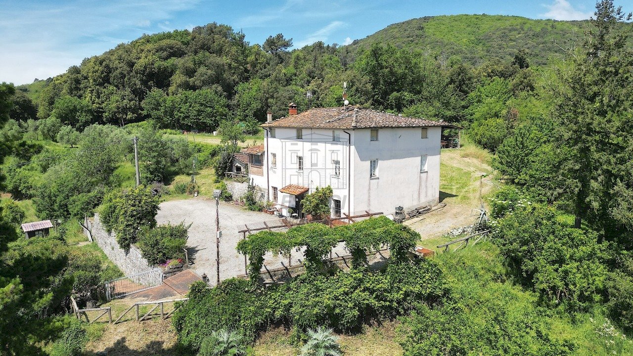 vendesi rustico con piscina e vista panoramica luc - Casale Via di Magazzeno 324, Lucca - foto 1