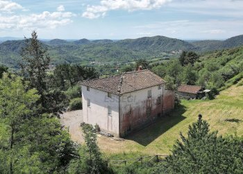 vendesi rustico con piscina e vista panoramica luc - Casale Via di Magazzeno 324, Lucca - foto 12