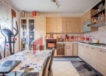 130711383.jpg - Three-room apartment via della riserva nuova, Roma - photo 1