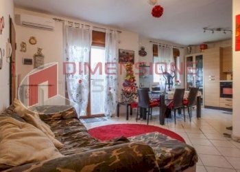 130711392.jpg - Three-room apartment via della riserva nuova, Roma - photo 4