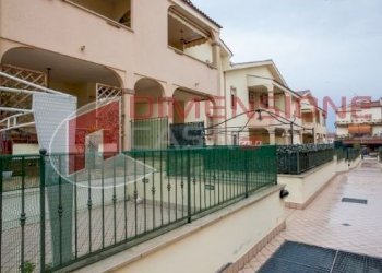 130711384.jpg - Three-room apartment via della riserva nuova, Roma - photo 15