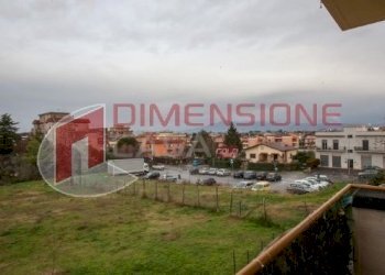 130711350.jpg - Three-room apartment via della riserva nuova, Roma - photo 17