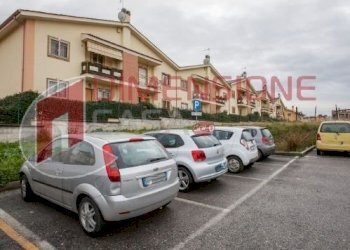 130711398.jpg - Three-room apartment via della riserva nuova, Roma - photo 20