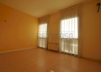 DSC_0658.JPG - Ufficio Cornedo Vicentino via Rasia dal polo 6, Cornedo Vicentino - foto 5