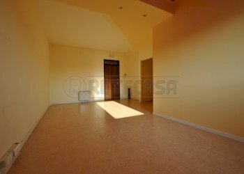 DSC_0673.JPG - Ufficio Cornedo Vicentino via Rasia dal polo 6, Cornedo Vicentino - foto 7