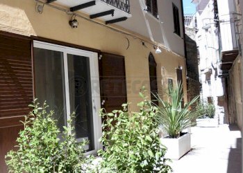 CIMG1277 [Risoluzione del desktop].JPG - Bilocale via matteotti 46, Caltanissetta - foto 1