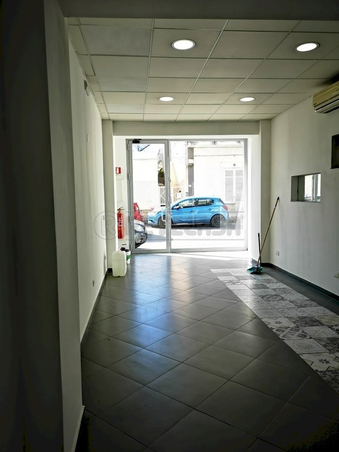 IMG_20210513_094128.jpg - Commercial Premises via partanna mondello 84, Palermo - photo 2