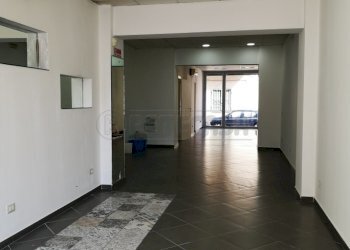 IMG_20210513_094147.jpg - Commercial Premises via partanna mondello 84, Palermo - photo 1