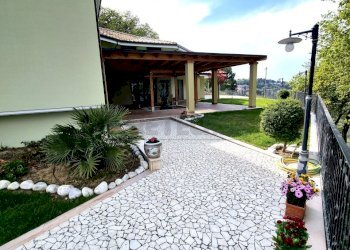 20230413_160946.jpg - Villa Francavilla al Mare - foto 27