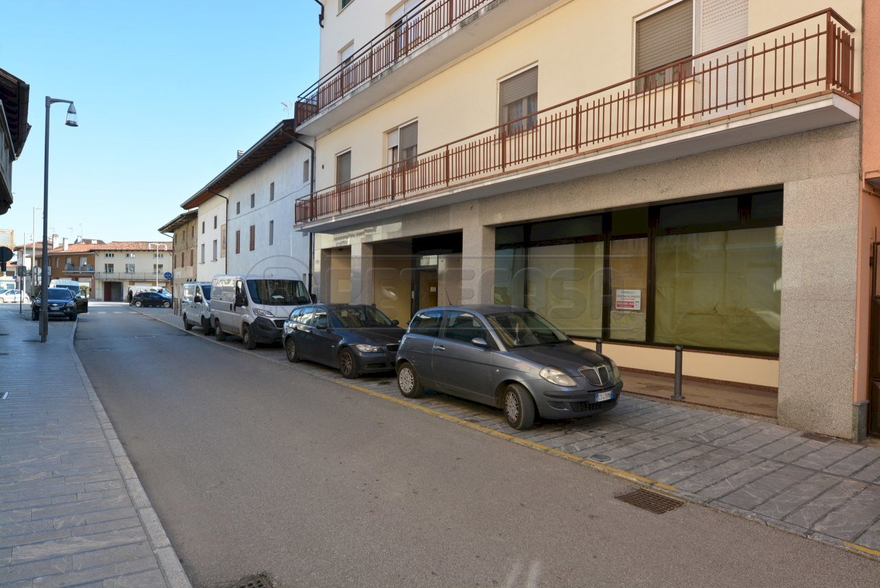 ESTERNI - Ufficio VIA VITTORIO EMANUELE III 12, Talmassons - foto 2