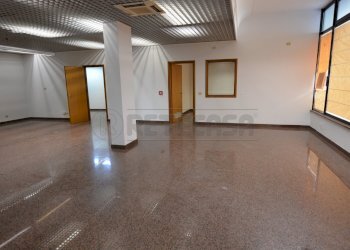 AREA VENDITA - Ufficio VIA VITTORIO EMANUELE III 12, Talmassons - foto 6