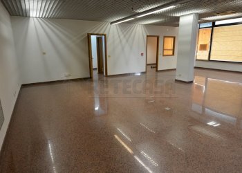 AREA VENDITA - Ufficio VIA VITTORIO EMANUELE III 12, Talmassons - foto 7