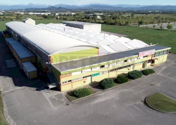 FOTO AEREA - Locale Commerciale Via Venuti Padre e Figlio 8, Gradisca d'Isonzo - foto 2