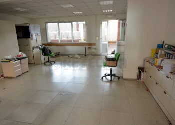 PRODUZIONE - Locale Commerciale Via Venuti Padre e Figlio 8, Gradisca d'Isonzo - foto 12