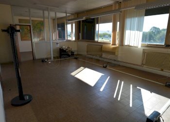 UFFICI PRIMO PIANO - Locale Commerciale Via Venuti Padre e Figlio 8, Gradisca d'Isonzo - foto 18