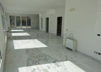 INTERNI - Locale Commerciale Via Terza Armata 46, San Giorgio di Nogaro - foto 13