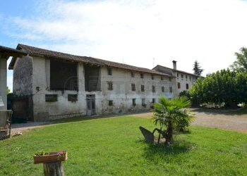 CORTE - Casale Via C. Battisti 30, Chiopris-Viscone - foto 2