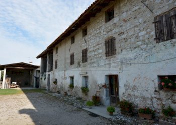 CORTE - Casale Via C. Battisti 30, Chiopris-Viscone - foto 3