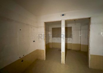 BAGNI - Locale Commerciale VIA ANTON LAZZARO MORO 12, Udine - foto 6