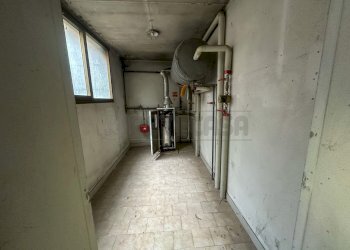 CENTRALE TERMICA - Locale Commerciale VIA ANTON LAZZARO MORO 12, Udine - foto 17