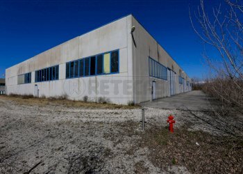 ESTERNI - Locale Commerciale Via Prato 3, Premariacco - foto 5