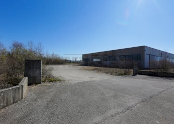 ESTERNI - Locale Commerciale Via Prato 3, Premariacco - foto 8