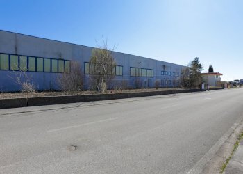 ESTERNI - Locale Commerciale Via Prato 3, Premariacco - foto 10