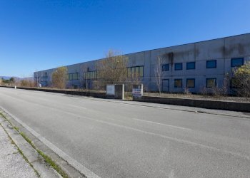 ESTERNI - Locale Commerciale Via Prato 3, Premariacco - foto 11