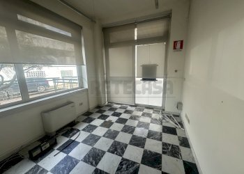 UFFICIO - Locale Commerciale Via Stazione 71/33, Manzano - foto 8