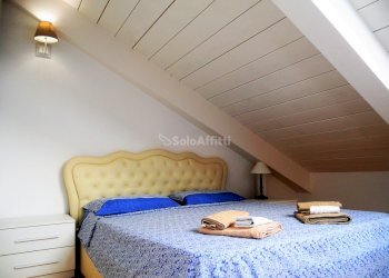 camera da letto - Attic Corso Giuseppe Garibaldi, Napoli - photo 11