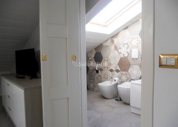 camera da letto - Attic Corso Giuseppe Garibaldi, Napoli - photo 13